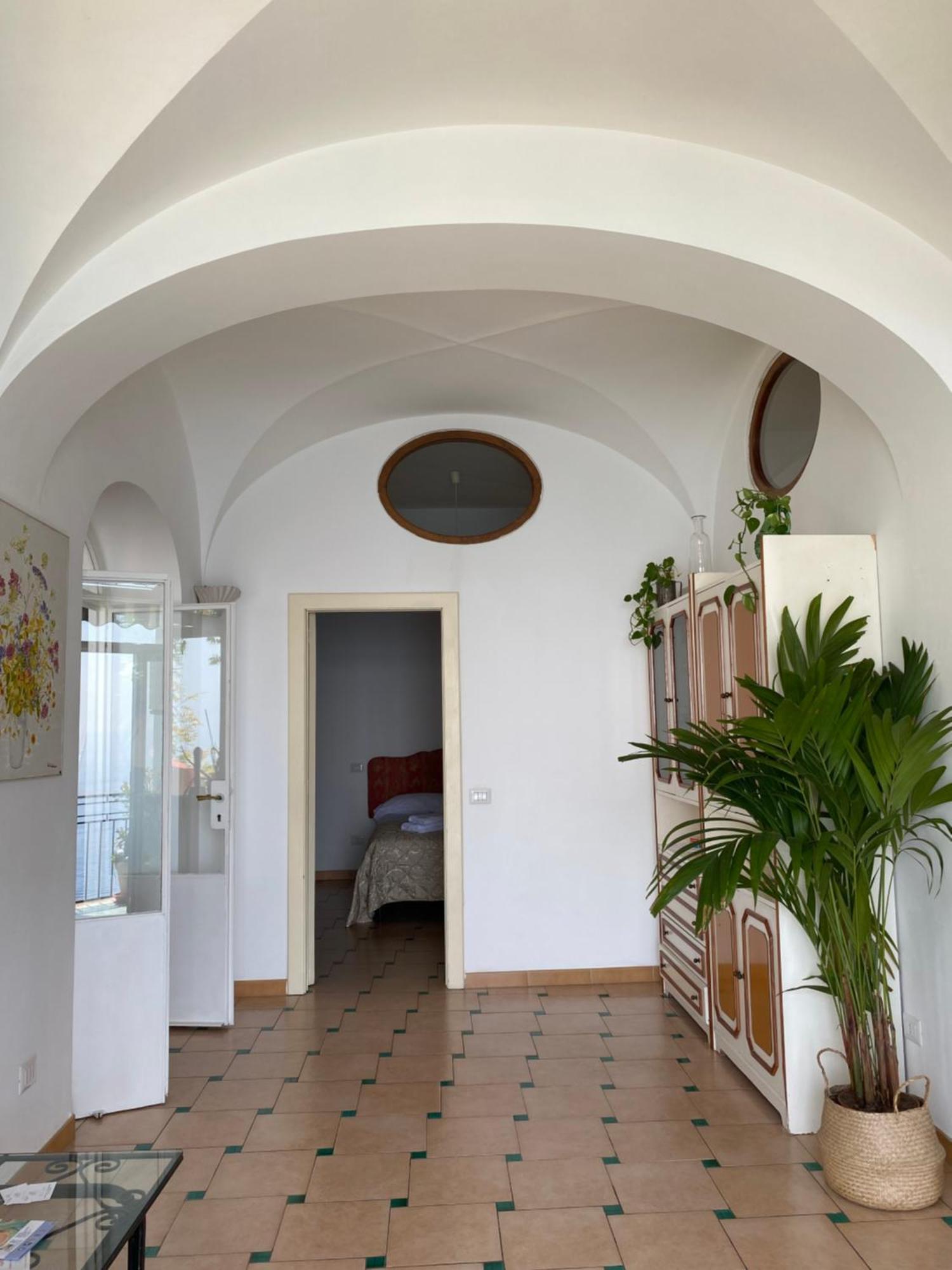 Positano'S Flatsアパートメント エクステリア 写真