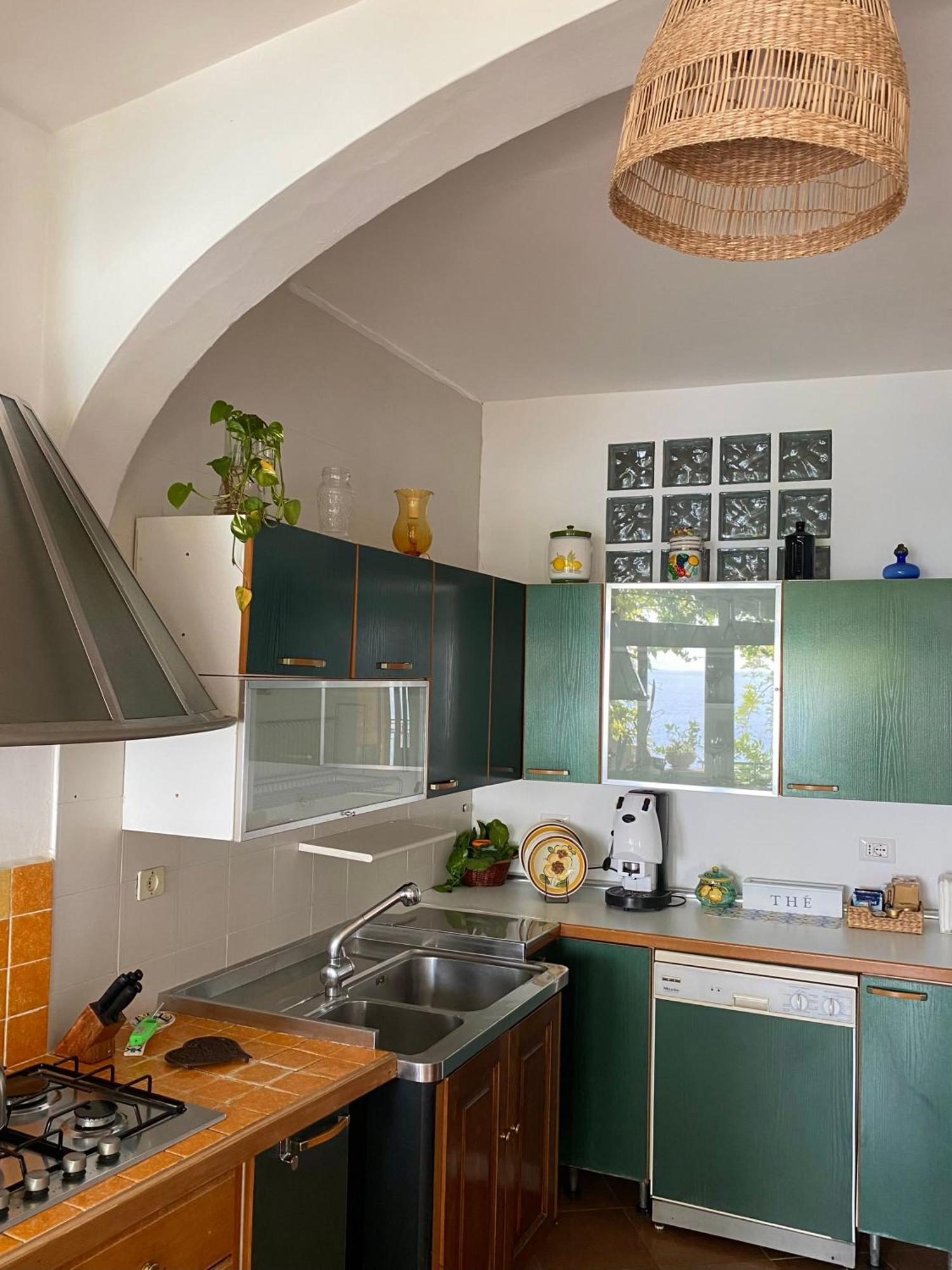 Positano'S Flatsアパートメント エクステリア 写真