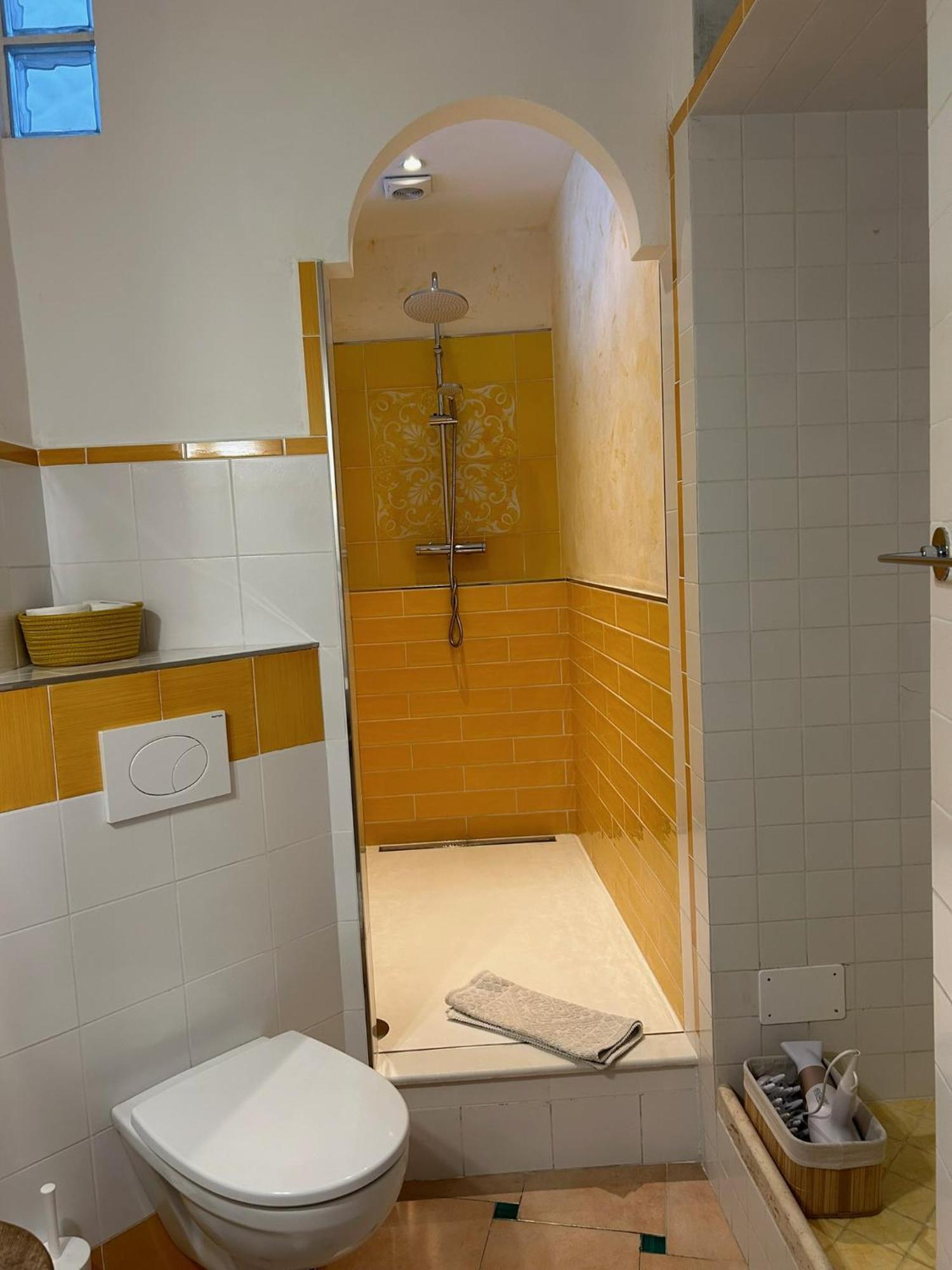 Positano'S Flatsアパートメント エクステリア 写真