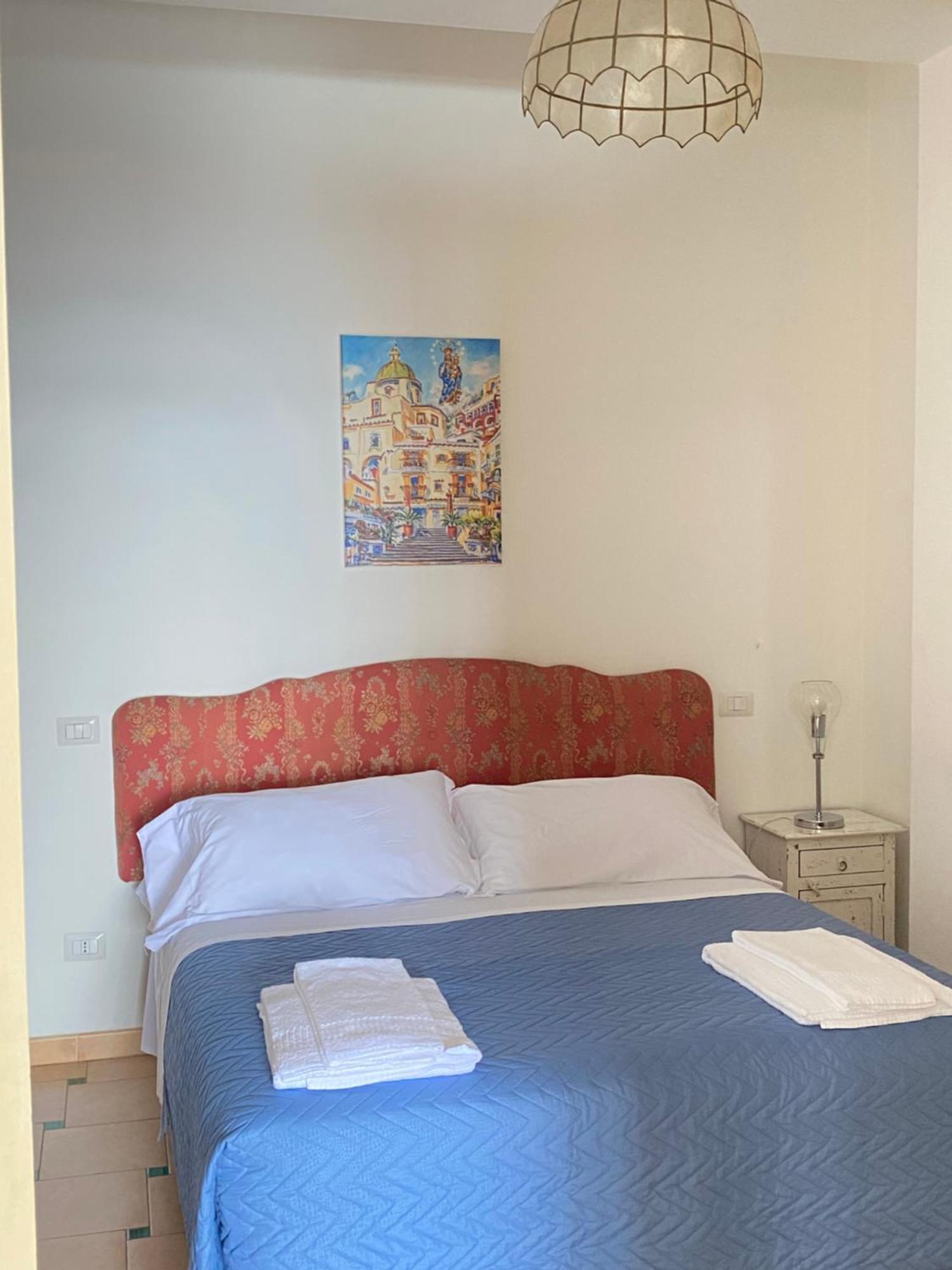 Positano'S Flatsアパートメント エクステリア 写真